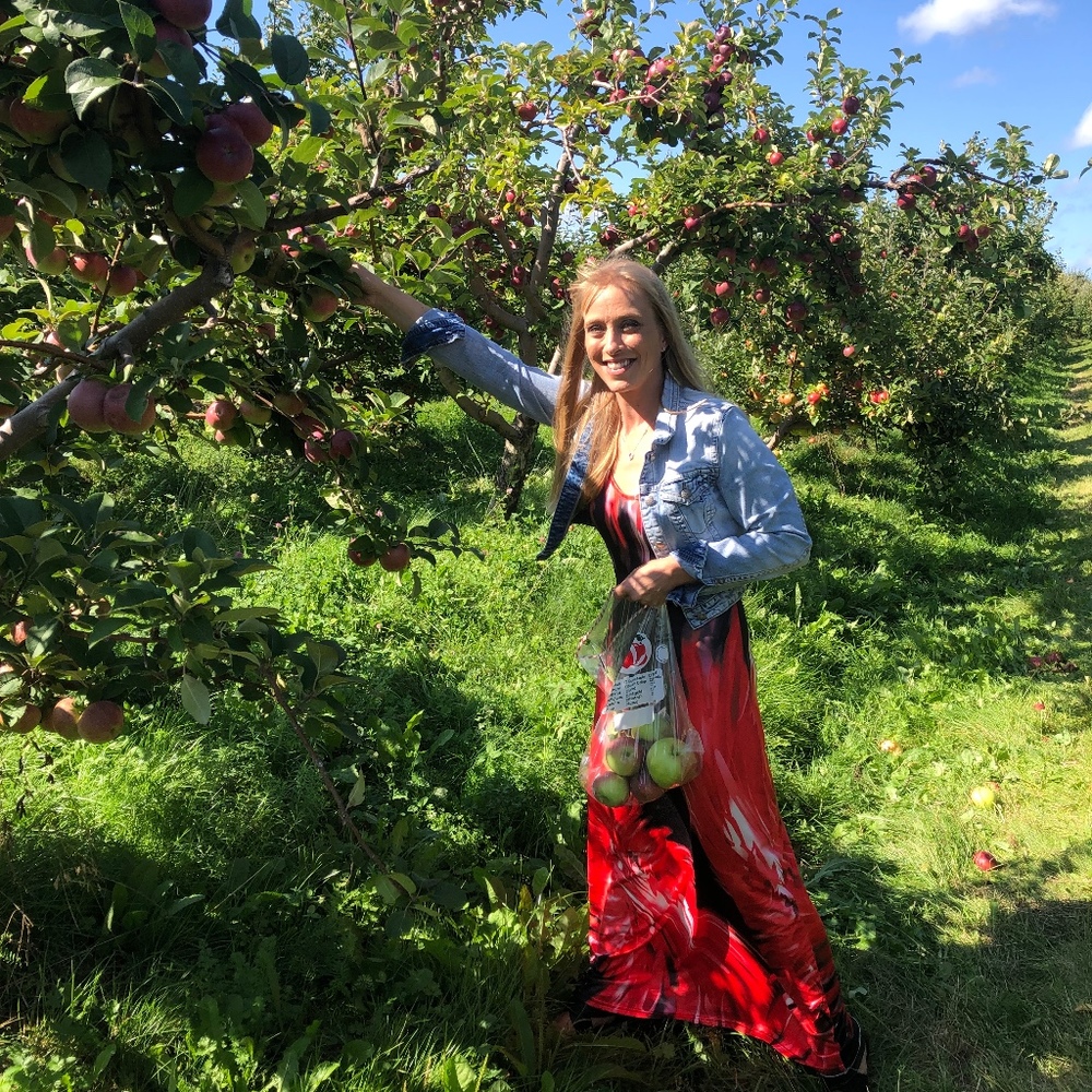 Meet your Posher, Mika